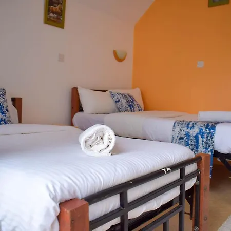 Camp Mahon Gardens Hotel Nanyuki Exterior photo